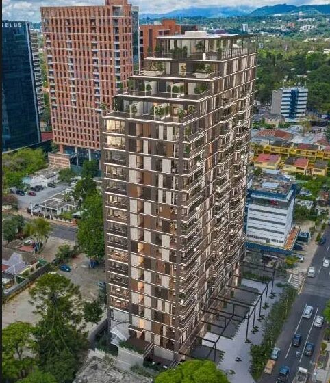 Edificio en zona 10